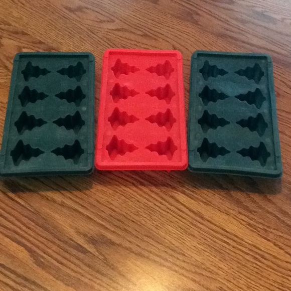 Other - Christmas tree ice cube trays set of 3